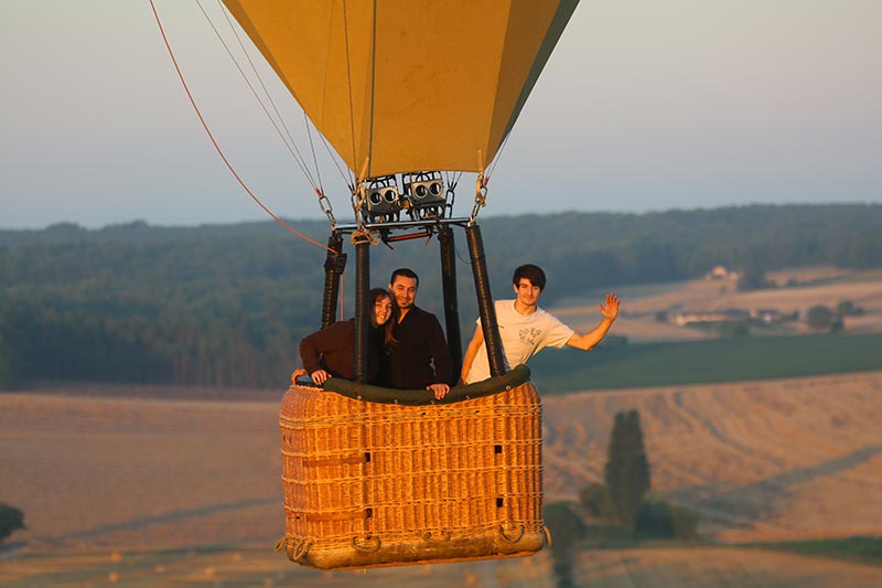 montgolfiere centre atlantique vols en montgolfière commande en ligne cadeau